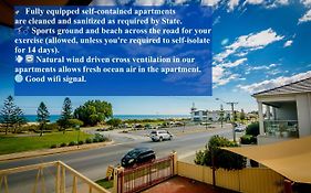 Esplanade Apartments At West Beach